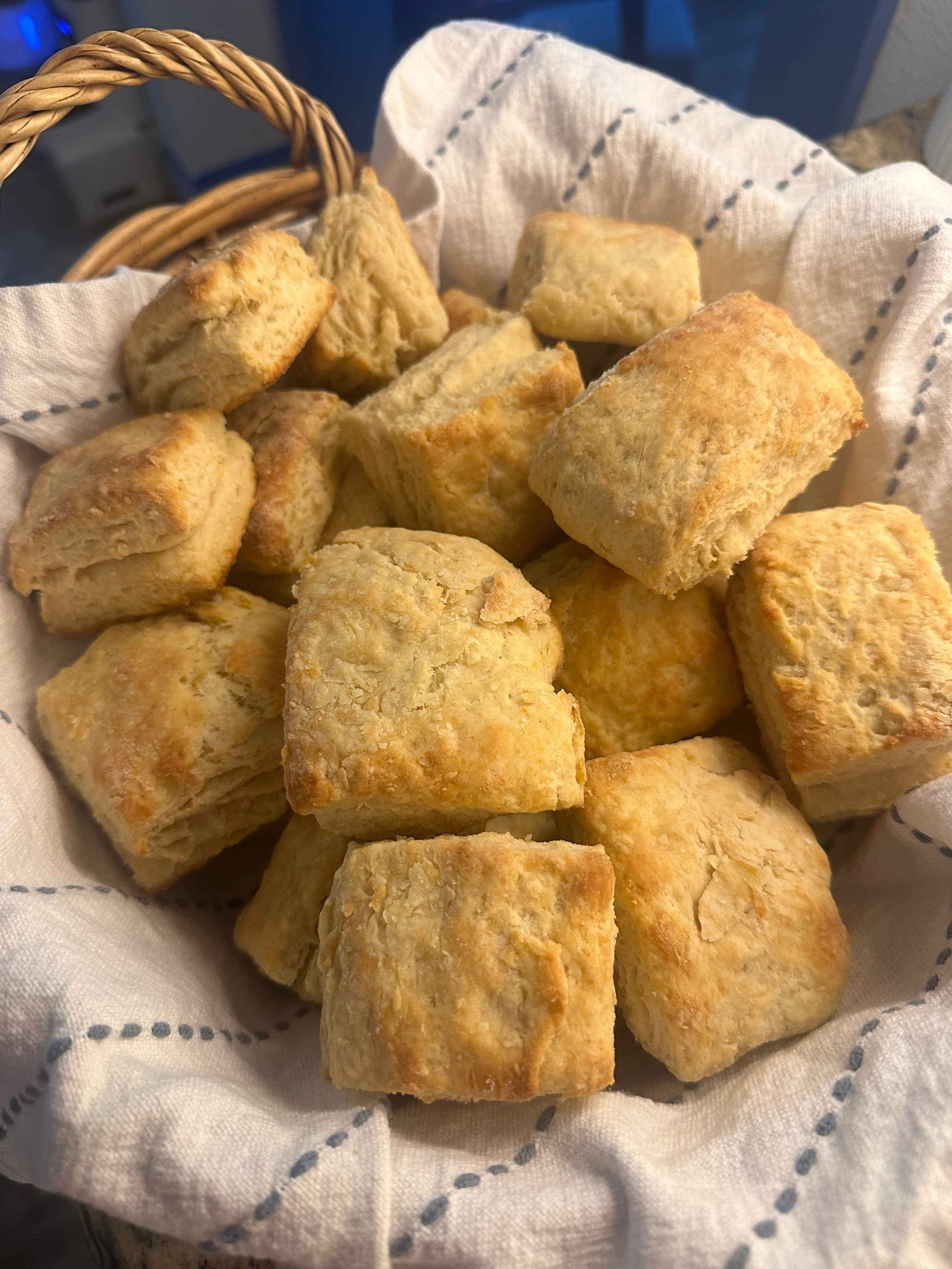 Buttermilk Biscuits - 8 Pack